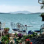 Akkoç Yalısı Ayvalık Villa