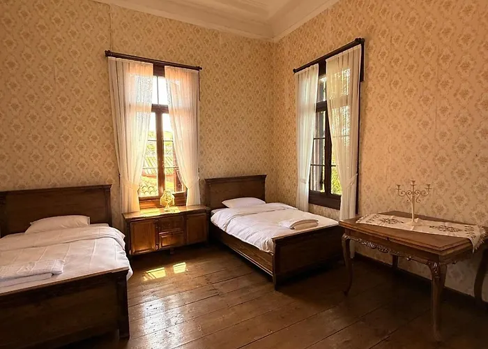 Villa Private 2br In Historic Seafront Mansion W Balcony & Cunda View